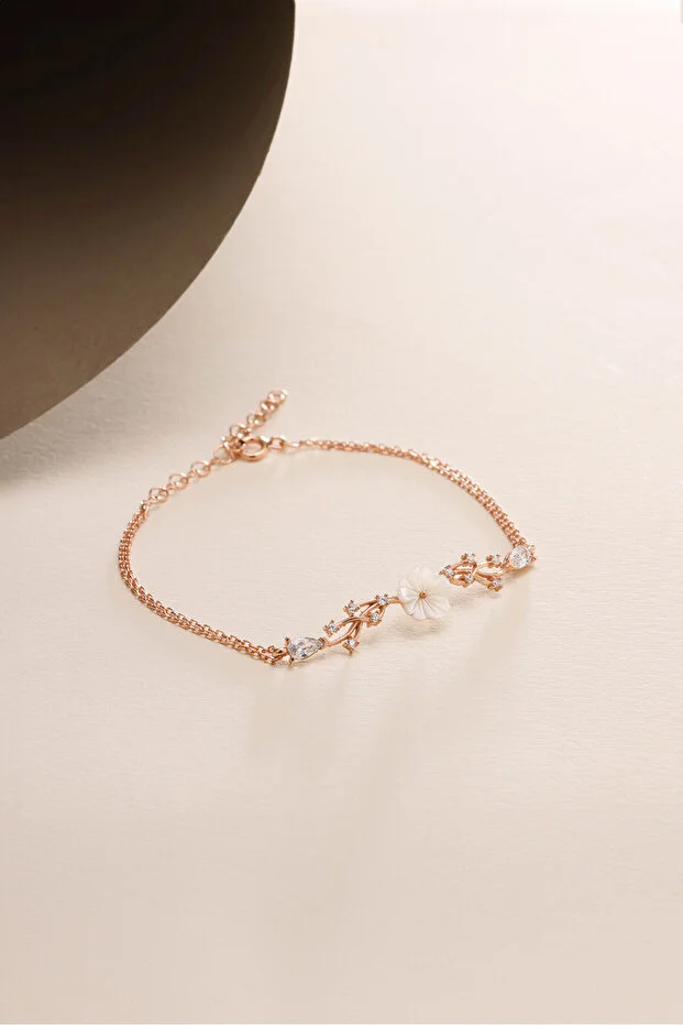 925 Ayar Gümüş Rose Kaplama Bahar Işıltılı Manolya Çiçeği Bileklik